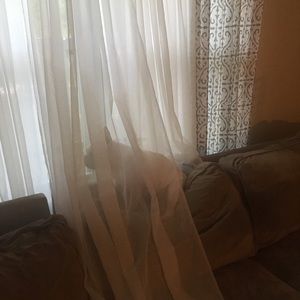 Meet your Posher, Delsy